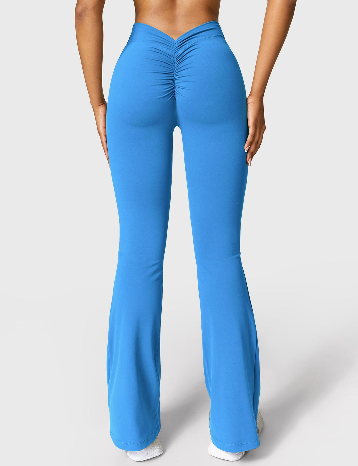 Leggings Movaelle Contour acampanados con espalda en V