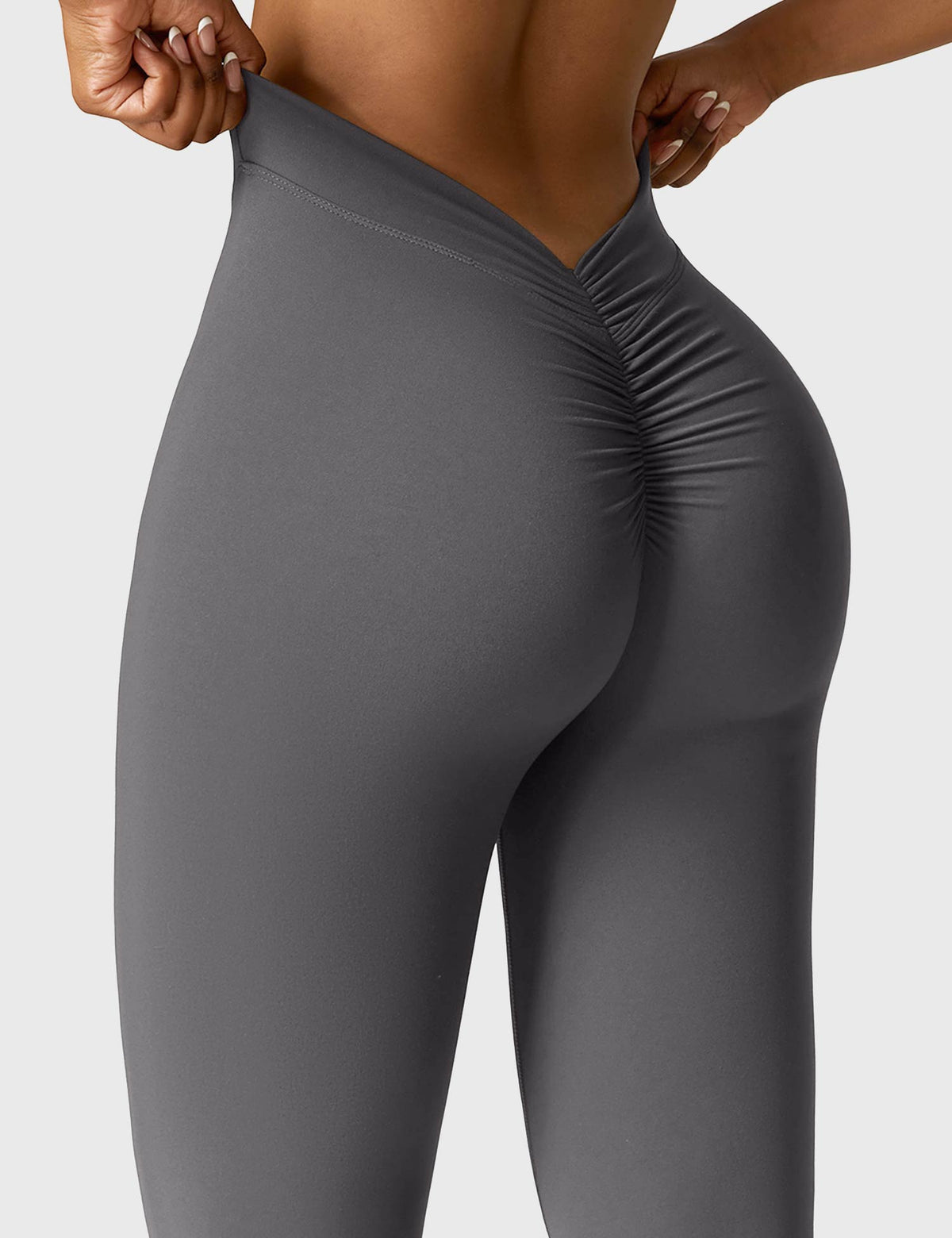 Leggings Movaelle Contour acampanados con espalda en V