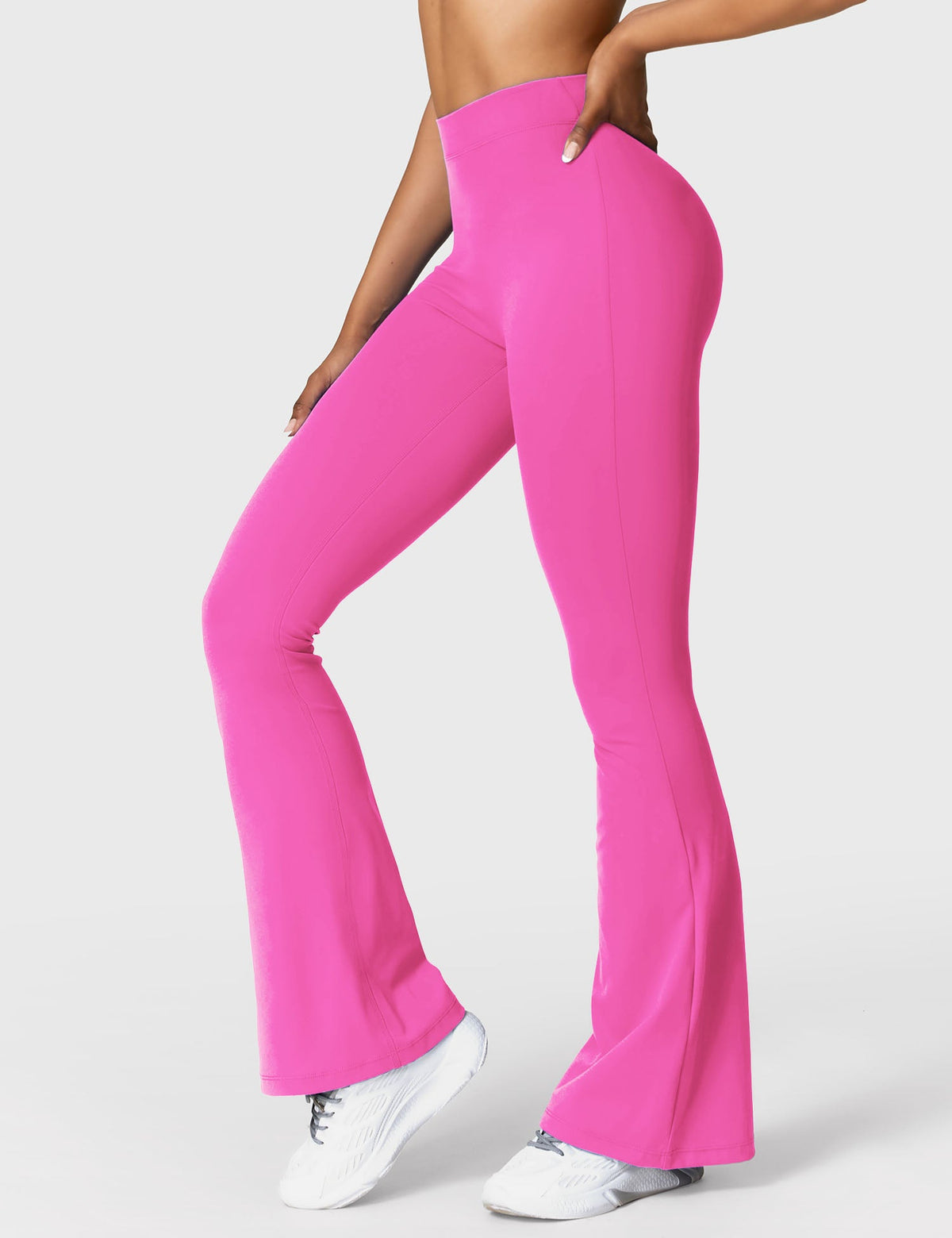 Leggings Movaelle Contour acampanados con espalda en V