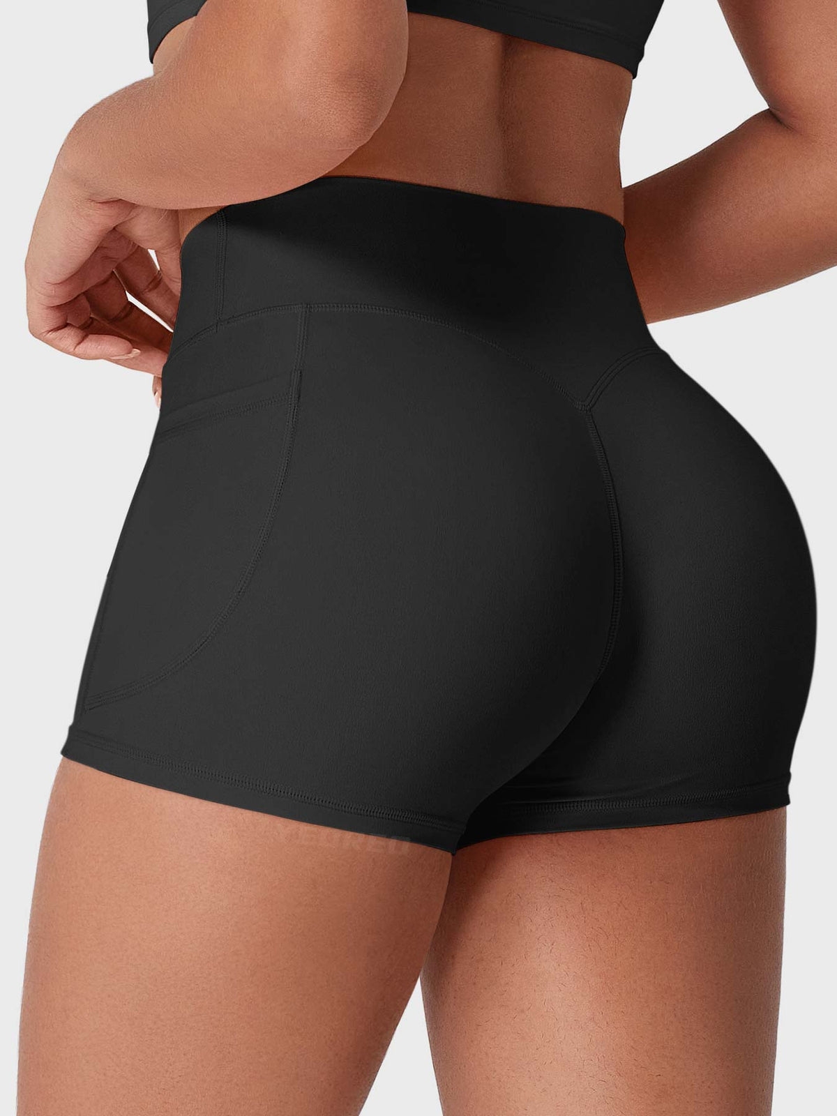 Short Movaelle SoftHue con bolsillos laterales 3,6"