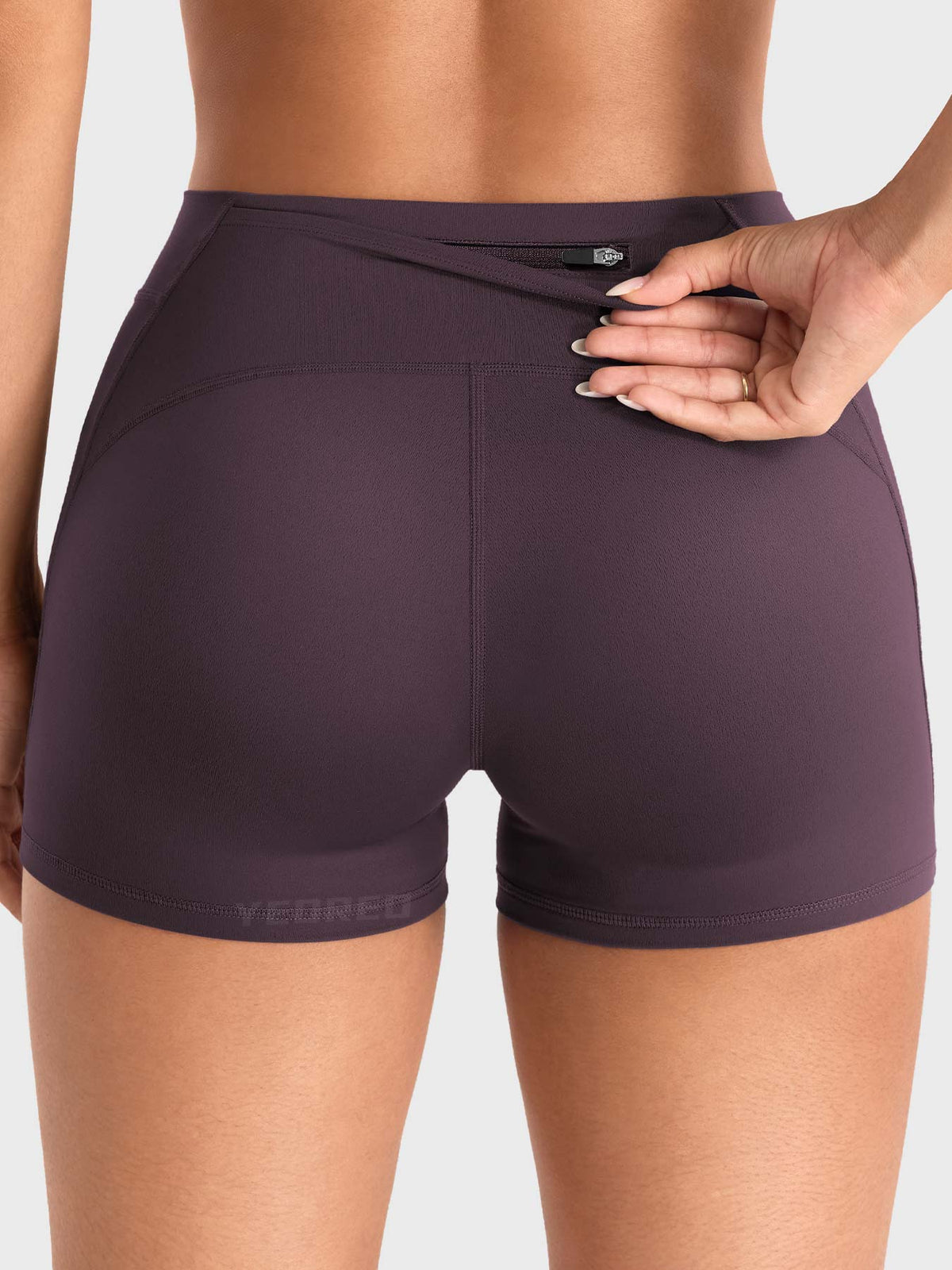 Short Movaelle CoreFlex bolsillo trasero cremallera