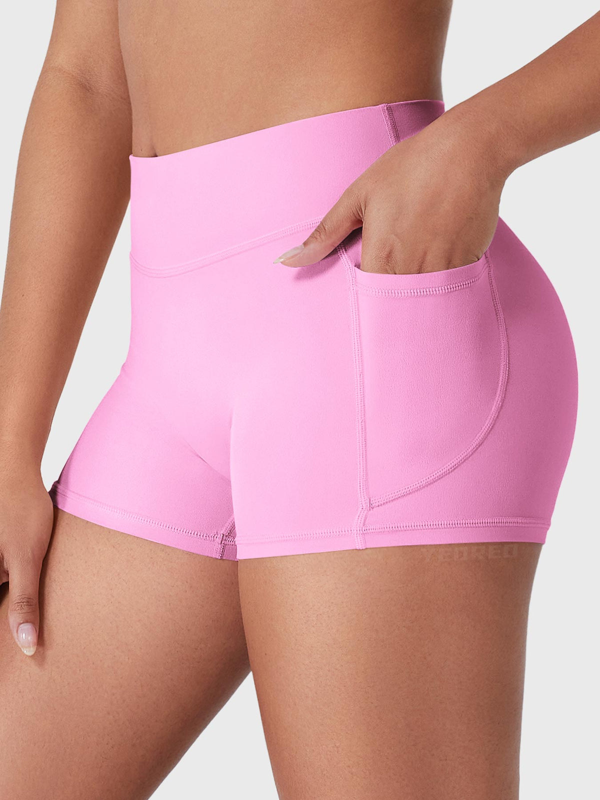 Short Movaelle SoftHue con bolsillos laterales 3,6"