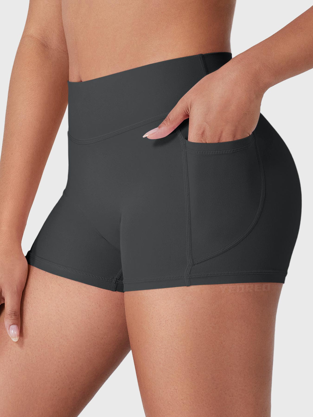 Short Movaelle SoftHue con bolsillos laterales 3,6"