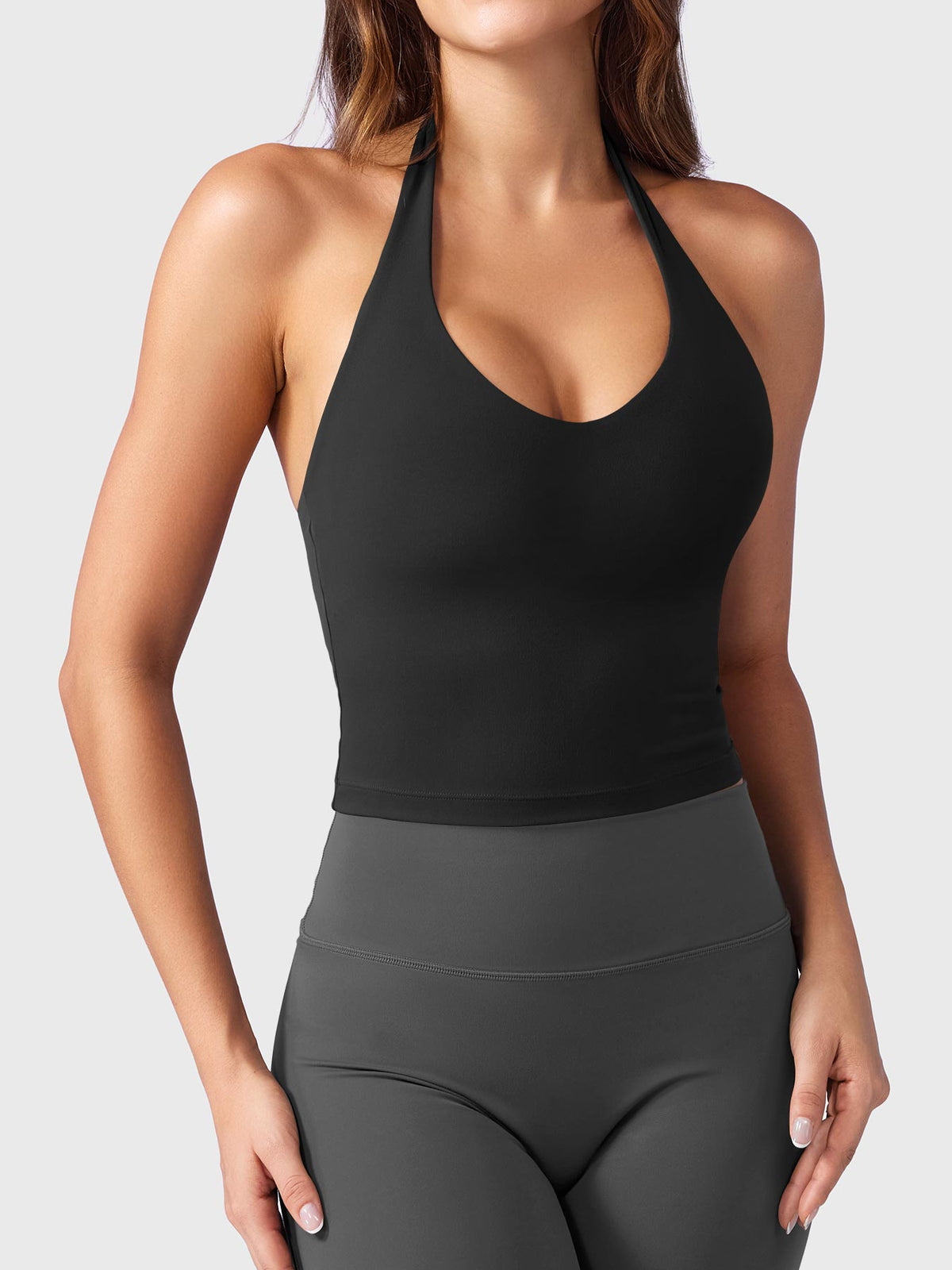 Camiseta de tirantes Movaelle CoreFlex halter con colgante