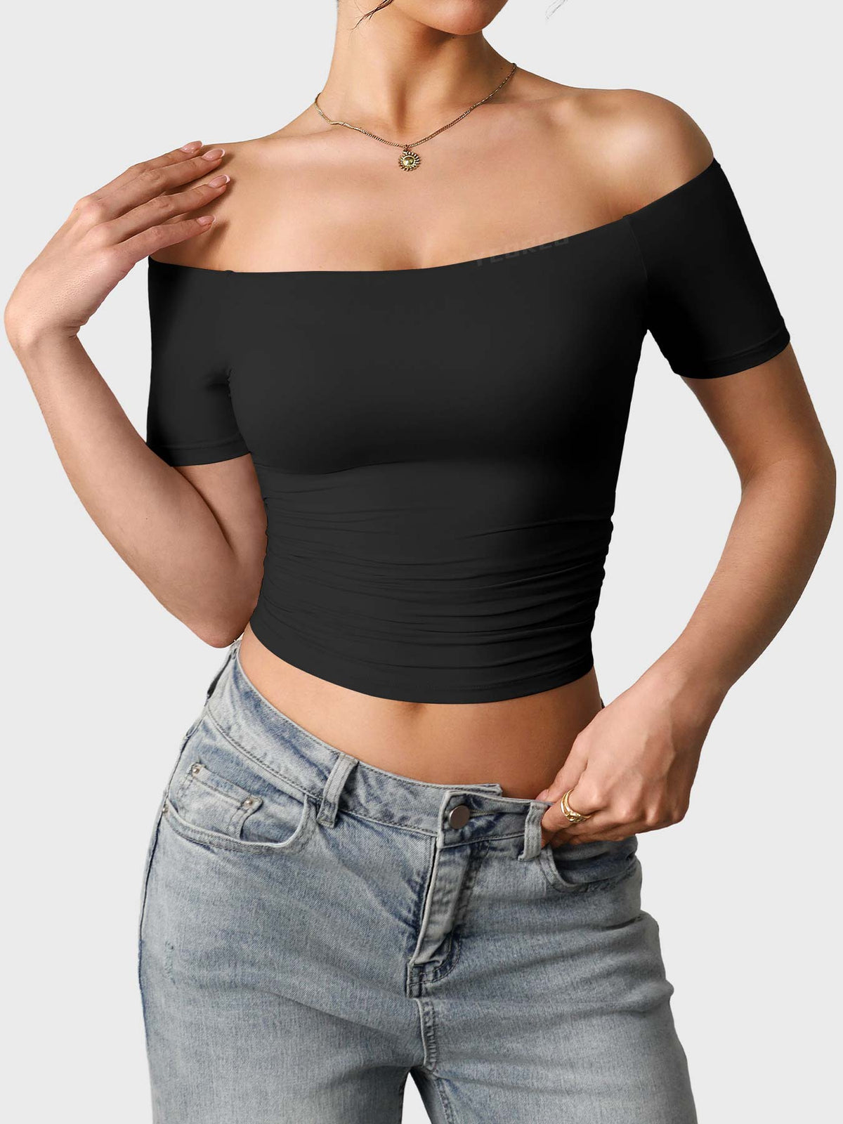 Camiseta Movaelle Ease Y2K de un hombro