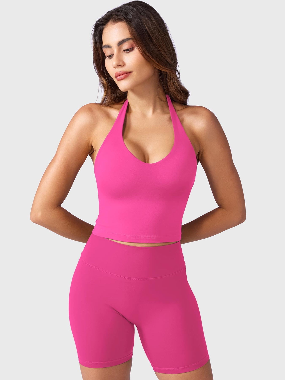 Camiseta de tirantes Movaelle CoreFlex halter con colgante