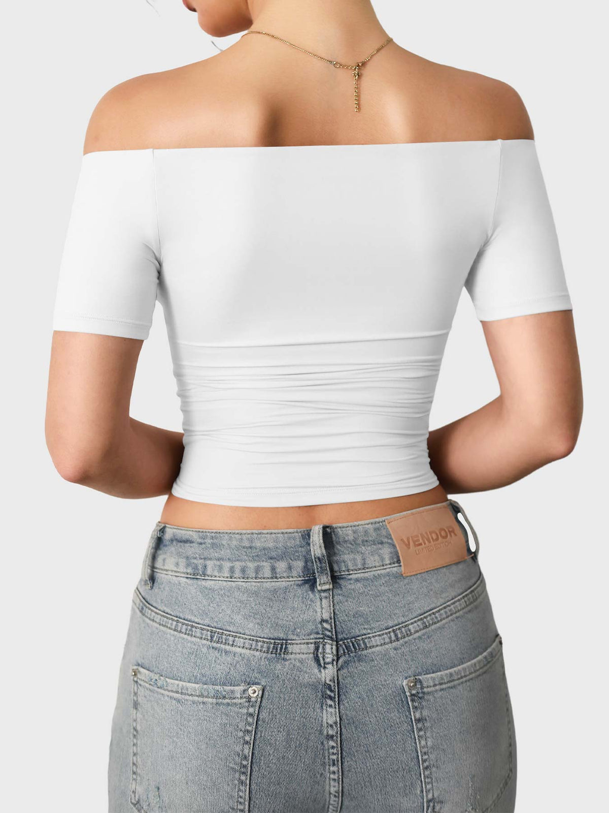 Camiseta Movaelle Ease Y2K de un hombro