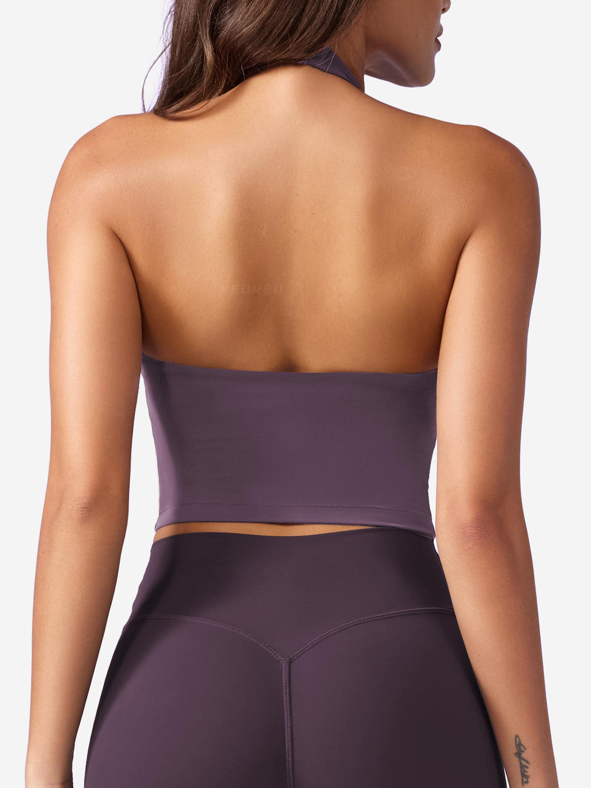 Camiseta de tirantes Movaelle CoreFlex halter con colgante