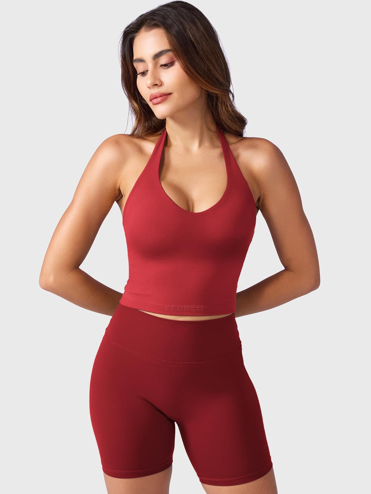 Camiseta de tirantes Movaelle CoreFlex halter con colgante