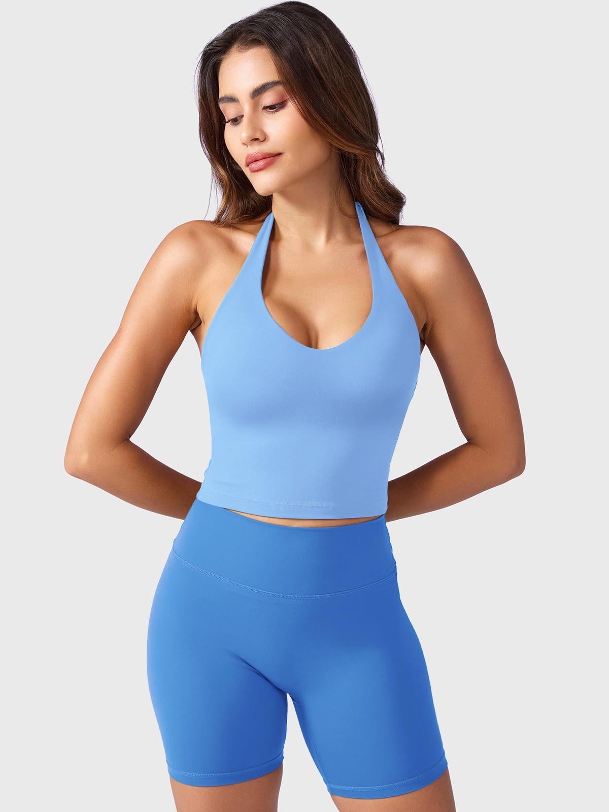 Camiseta de tirantes Movaelle CoreFlex halter con colgante