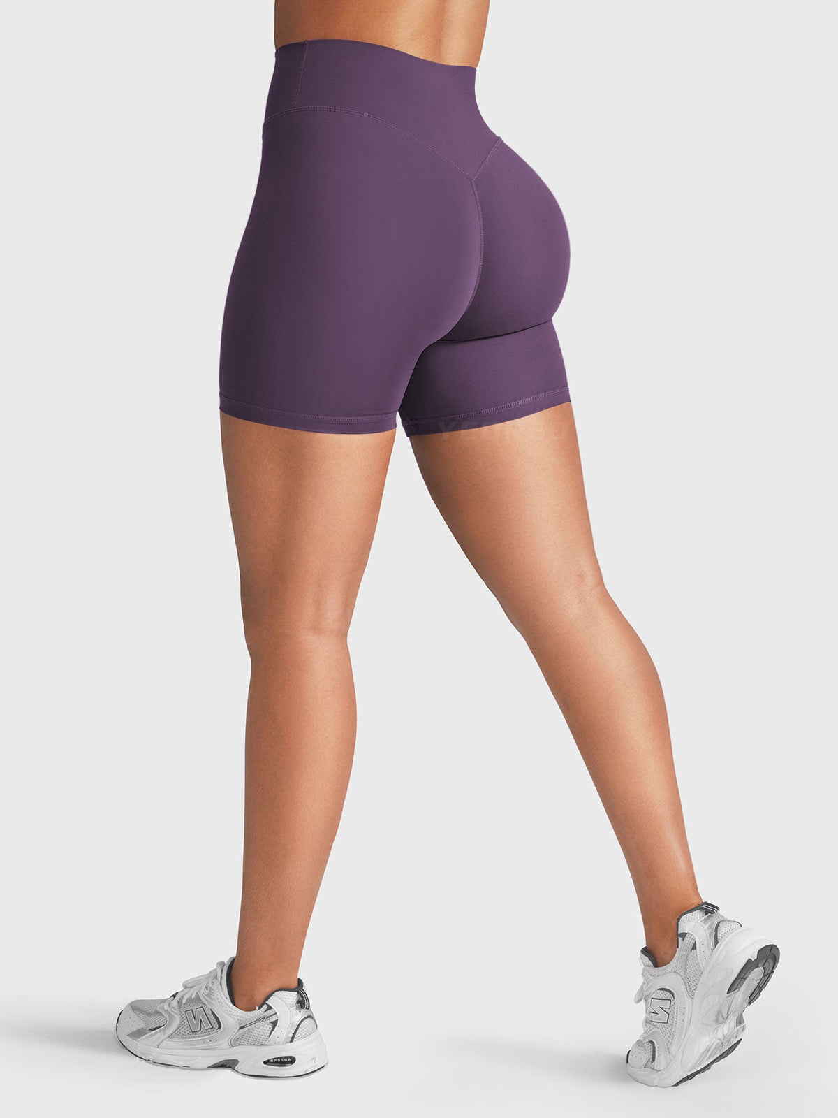 Short Movaelle SoftHue scrunch 6"