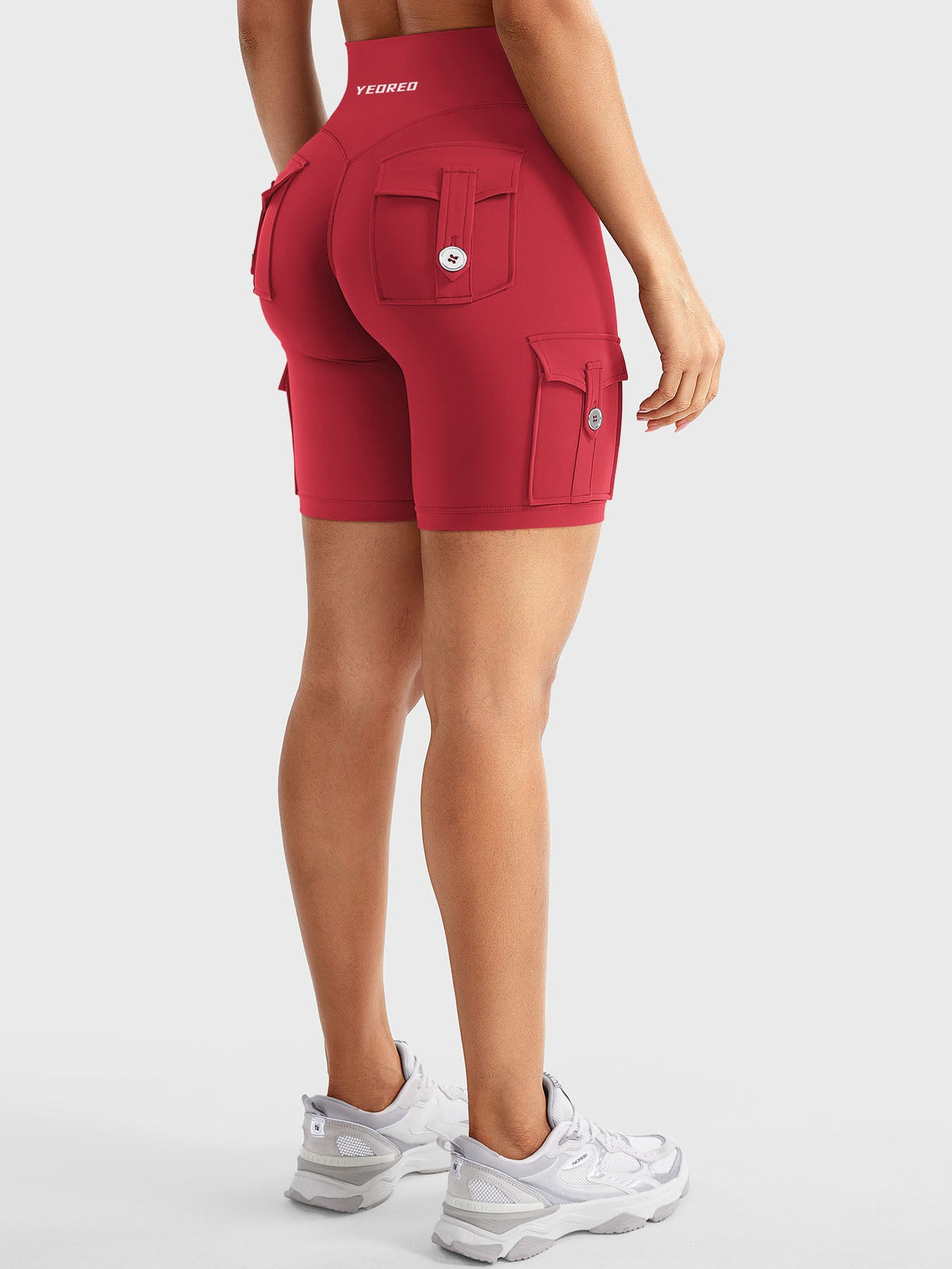 Short Movaelle CoreFlex cargo fruncido oculto
