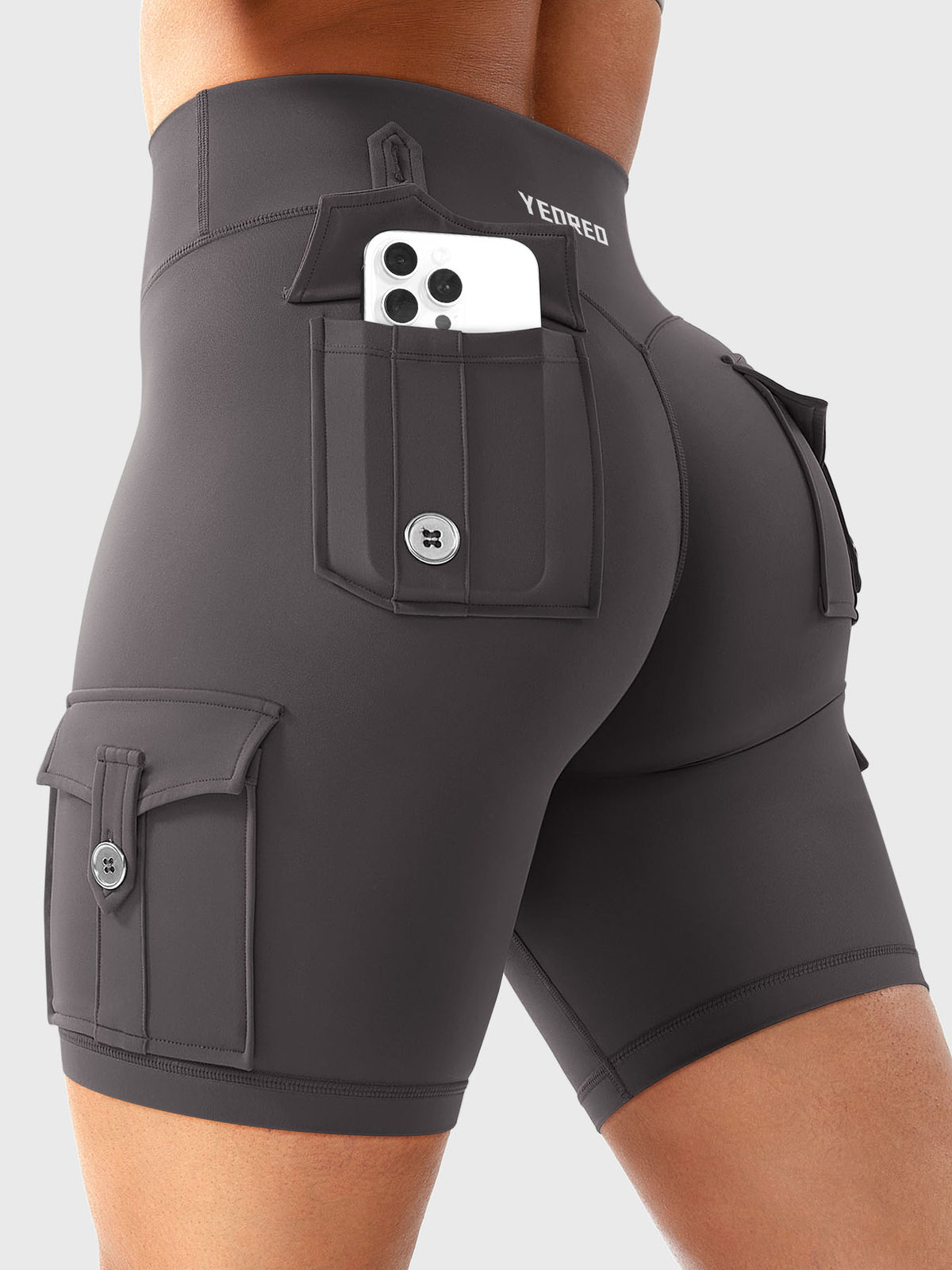 Short Movaelle CoreFlex cargo fruncido oculto