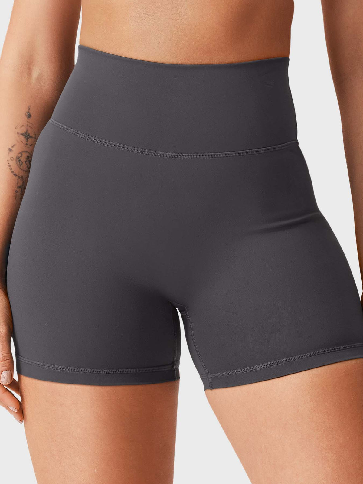 Short Movaelle SoftHue scrunch 4,5"