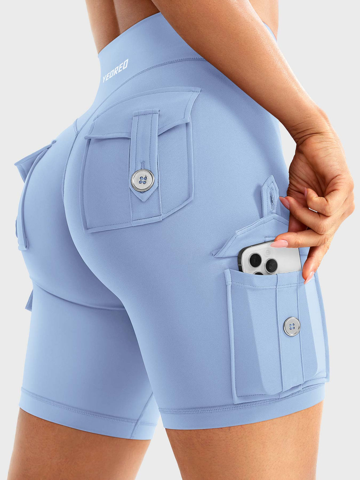 Short Movaelle CoreFlex cargo fruncido oculto