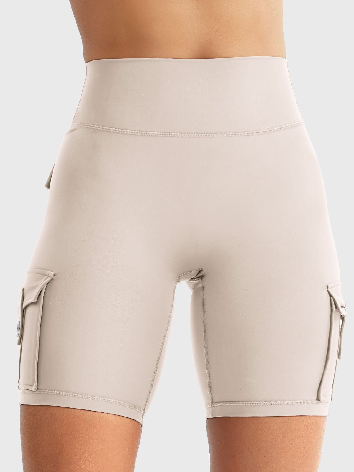 Short Movaelle CoreFlex cargo fruncido oculto