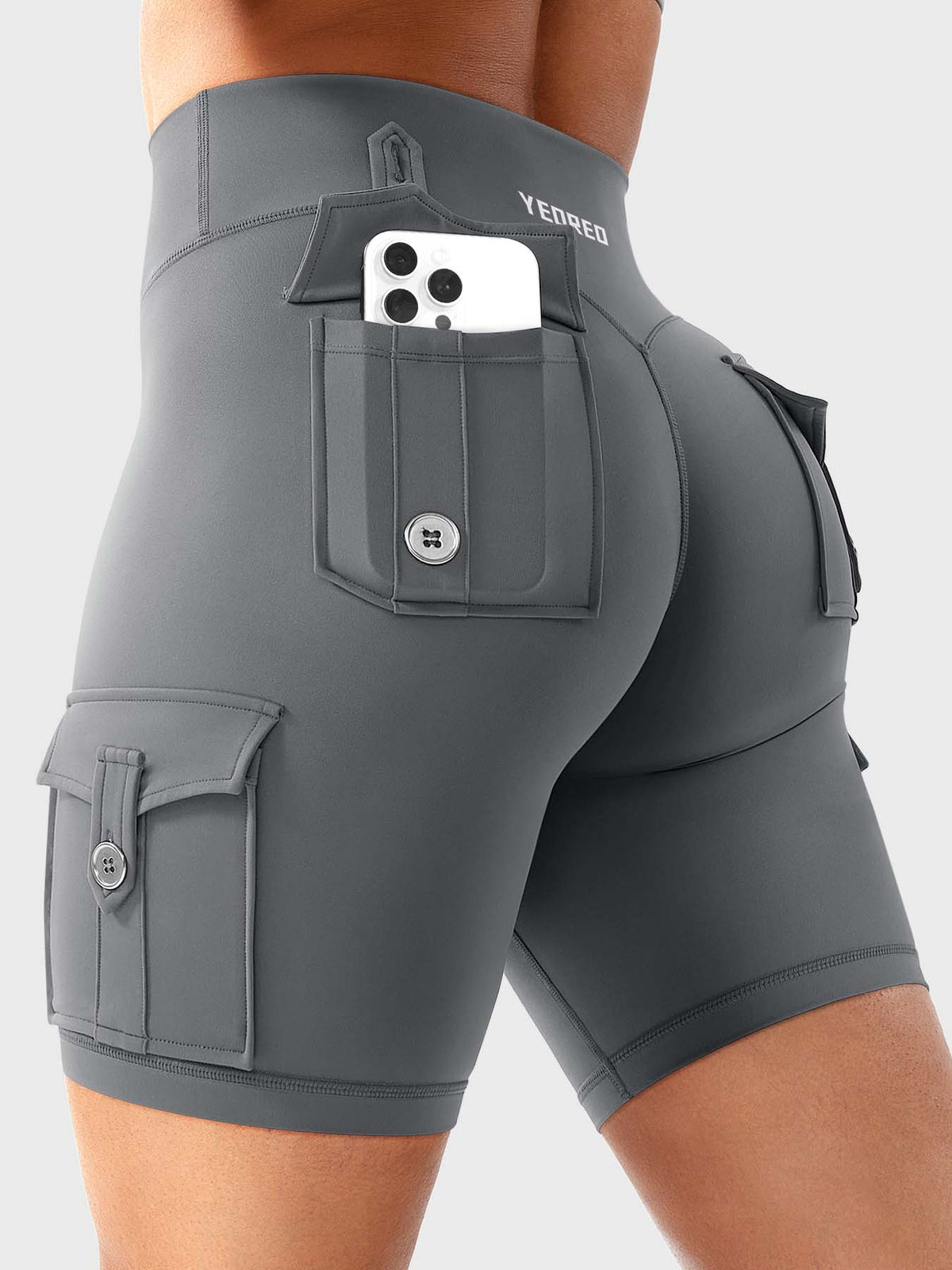 Short Movaelle CoreFlex cargo fruncido oculto