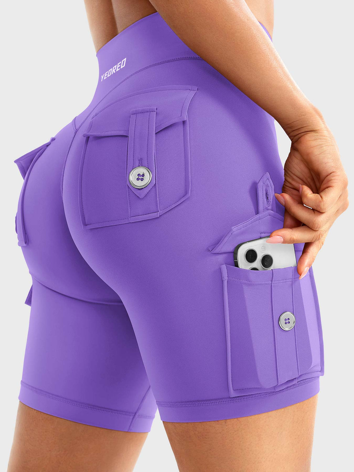 Short Movaelle CoreFlex cargo fruncido oculto