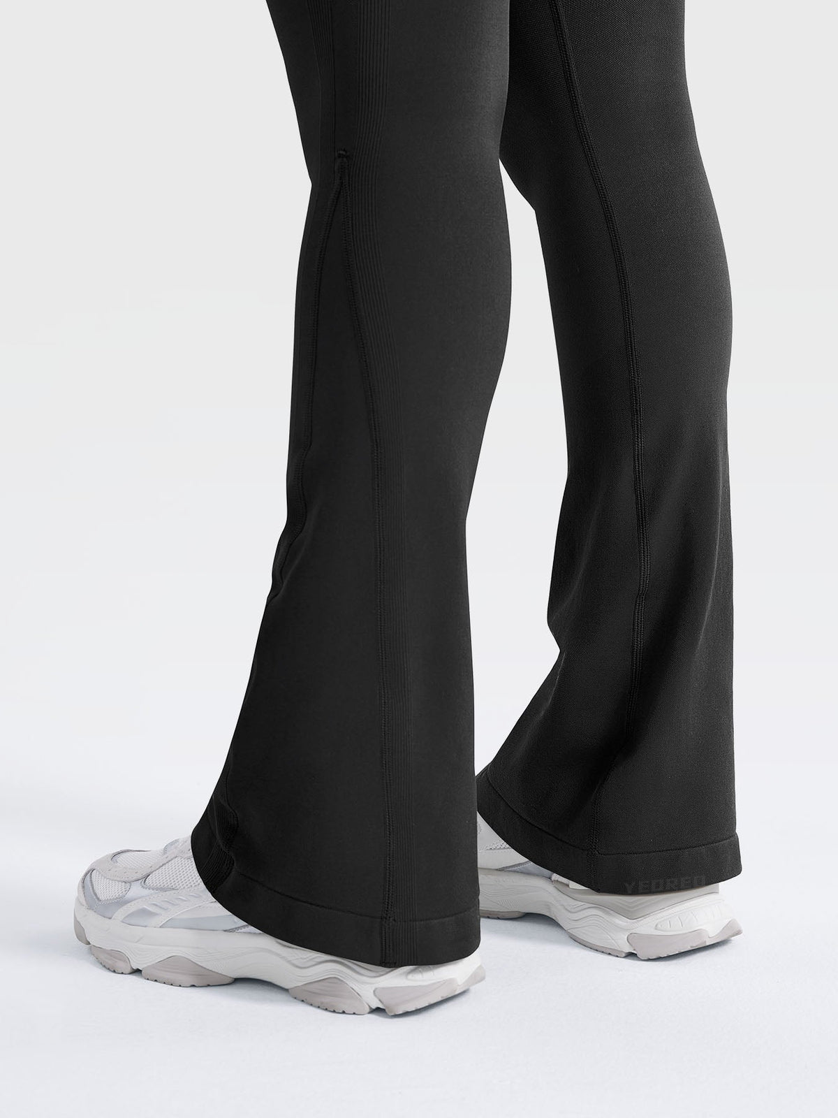 Leggings Movaelle Contour mini flare sin costuras 29,5"
