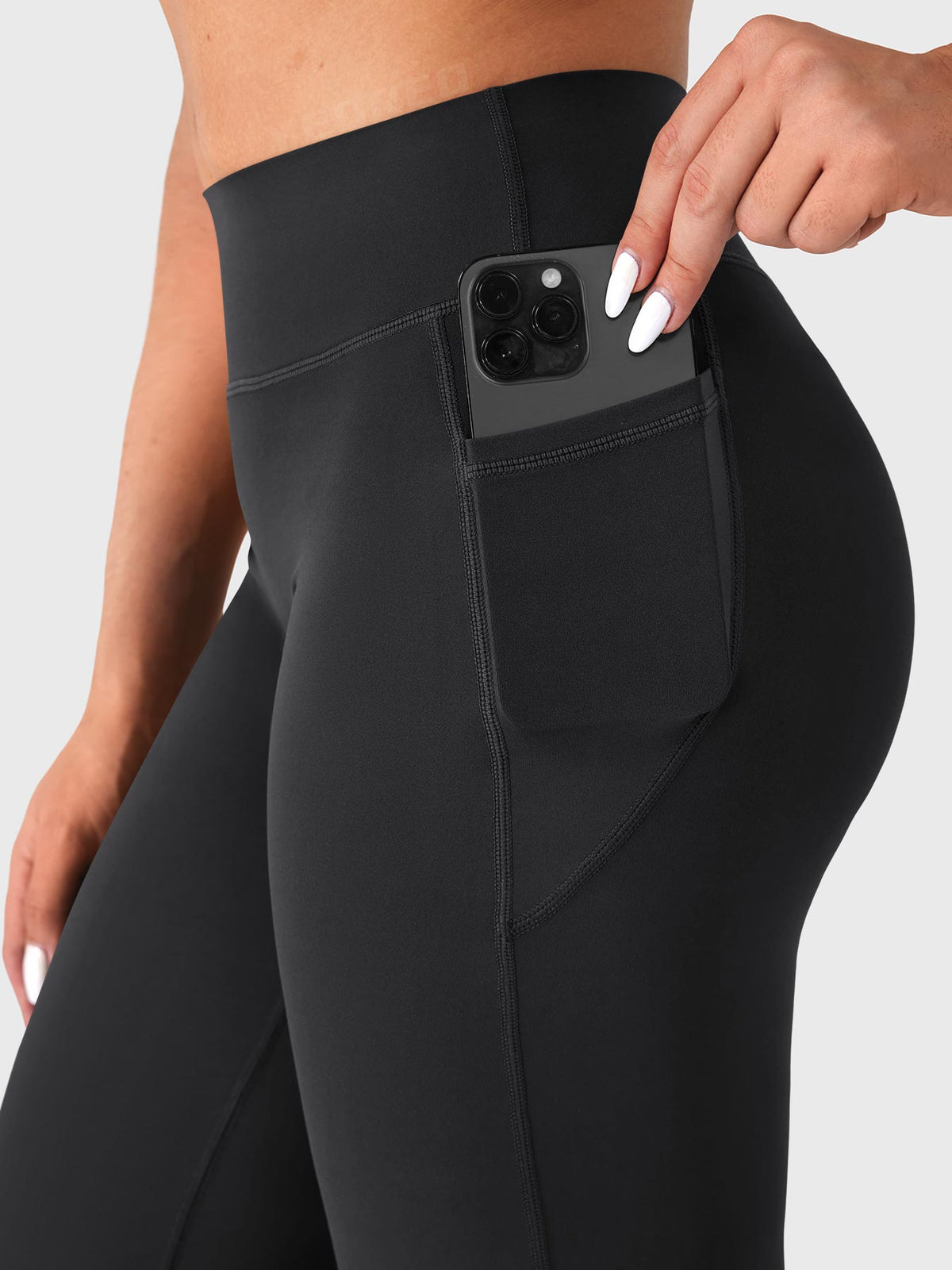 Leggings Movaelle Ease rectos con bolsillos 29"