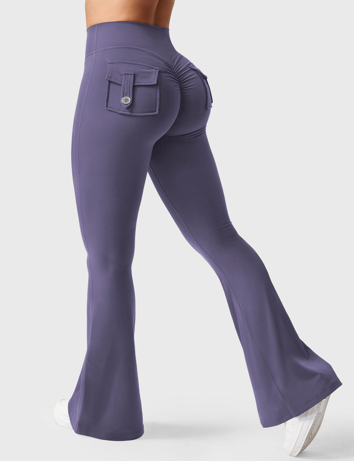 Leggings Movaelle CoreFlex acampanados con bolsillos