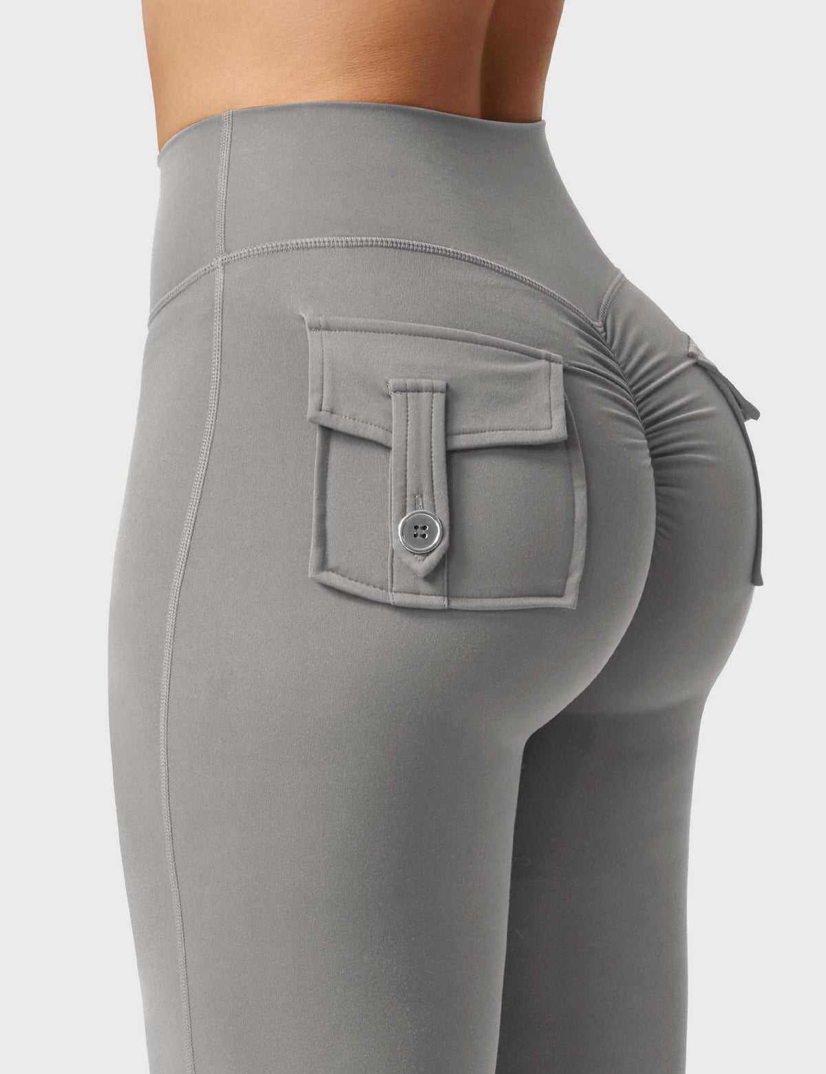 Leggings Movaelle CoreFlex acampanados con bolsillos