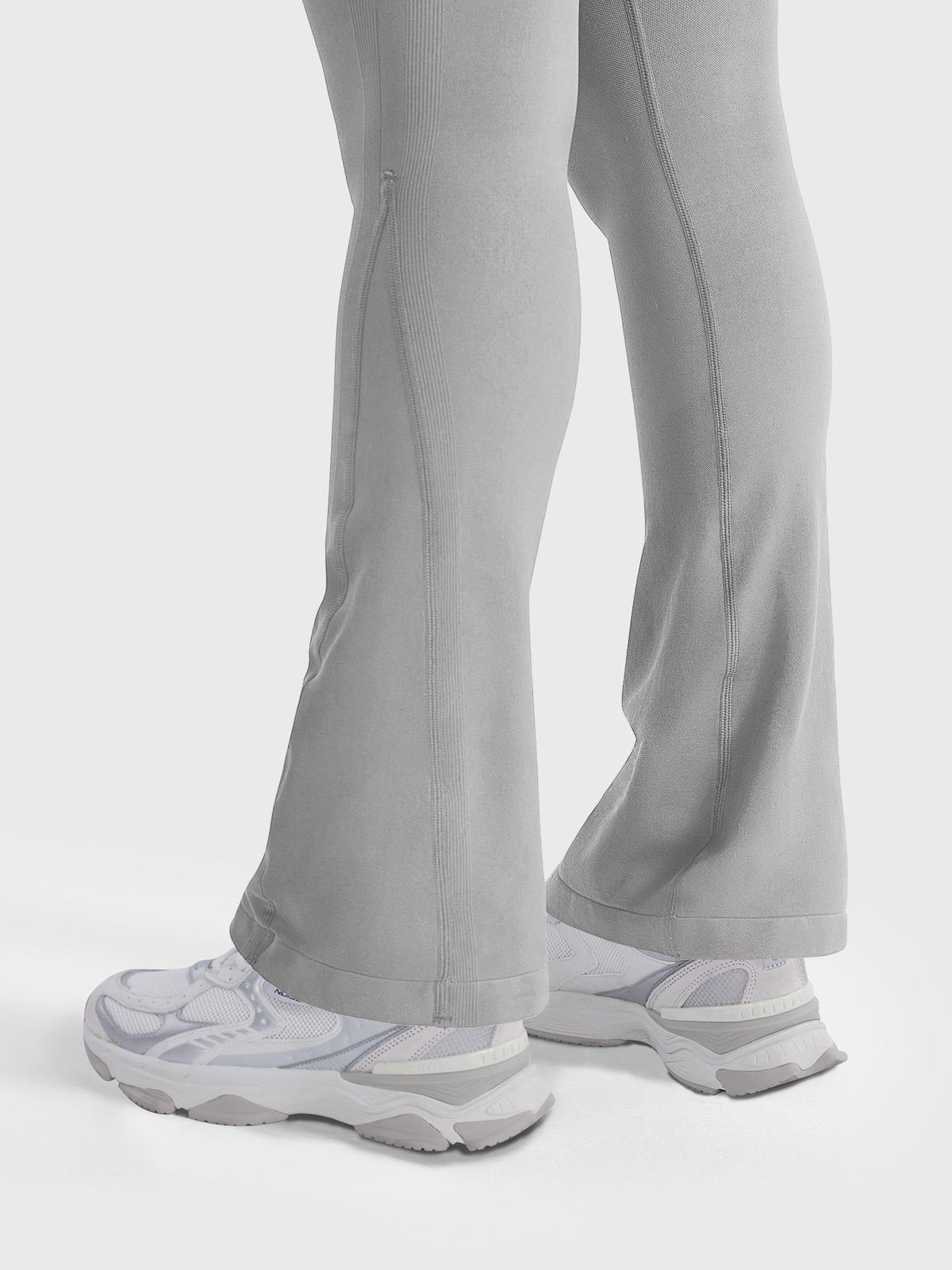 Leggings Movaelle Contour mini flare sin costuras 28"