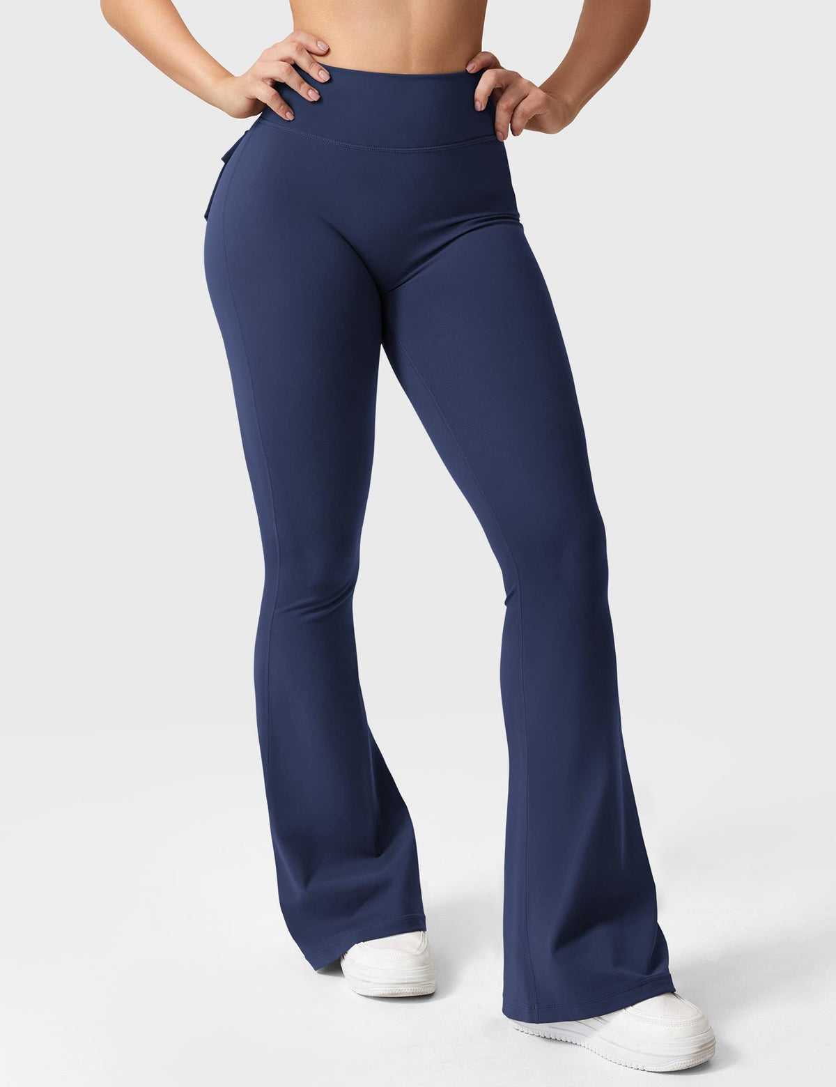 Leggings Movaelle CoreFlex acampanados con bolsillos