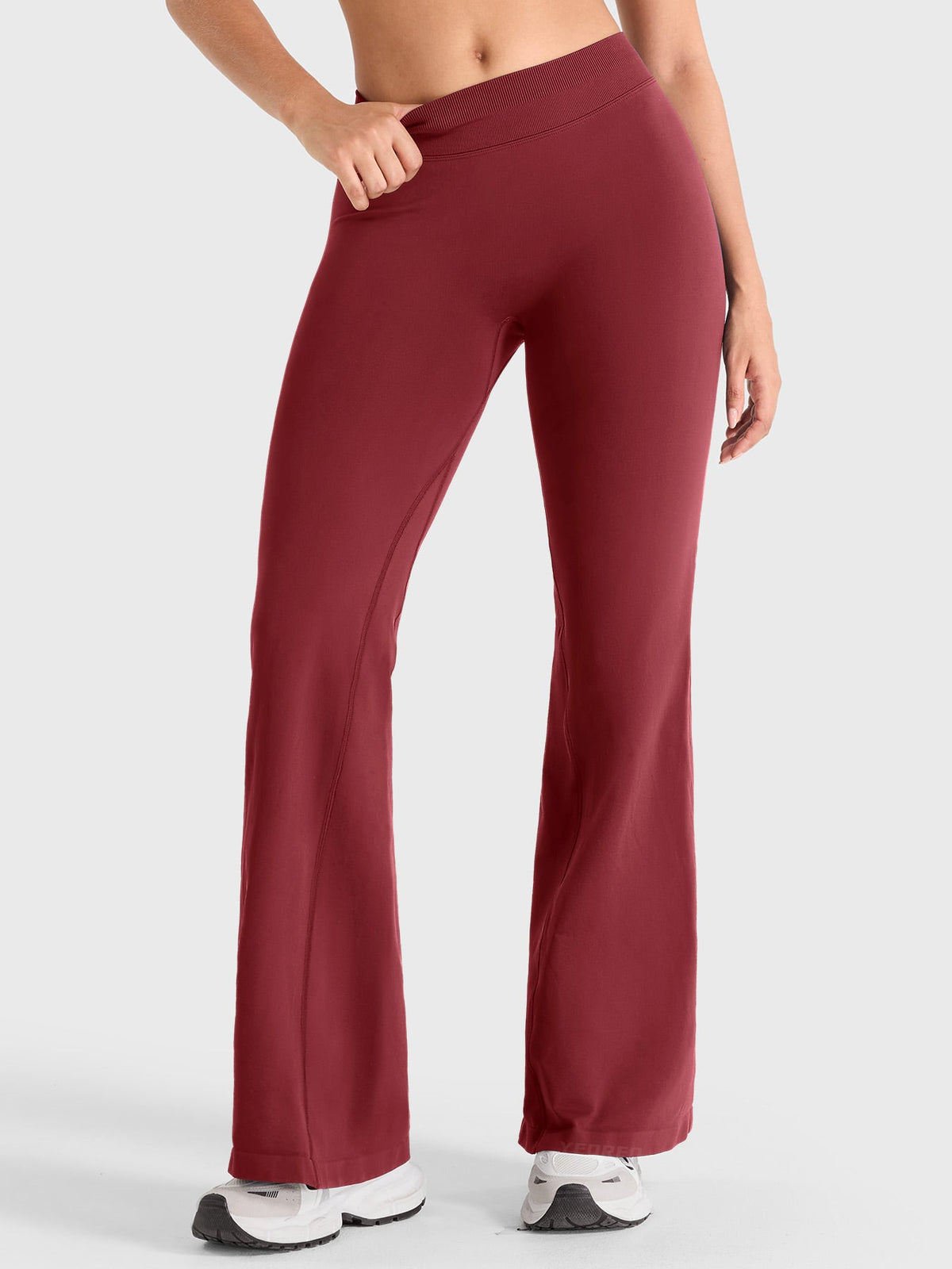 Leggings Movaelle Contour acampanados con scrunch invisible
