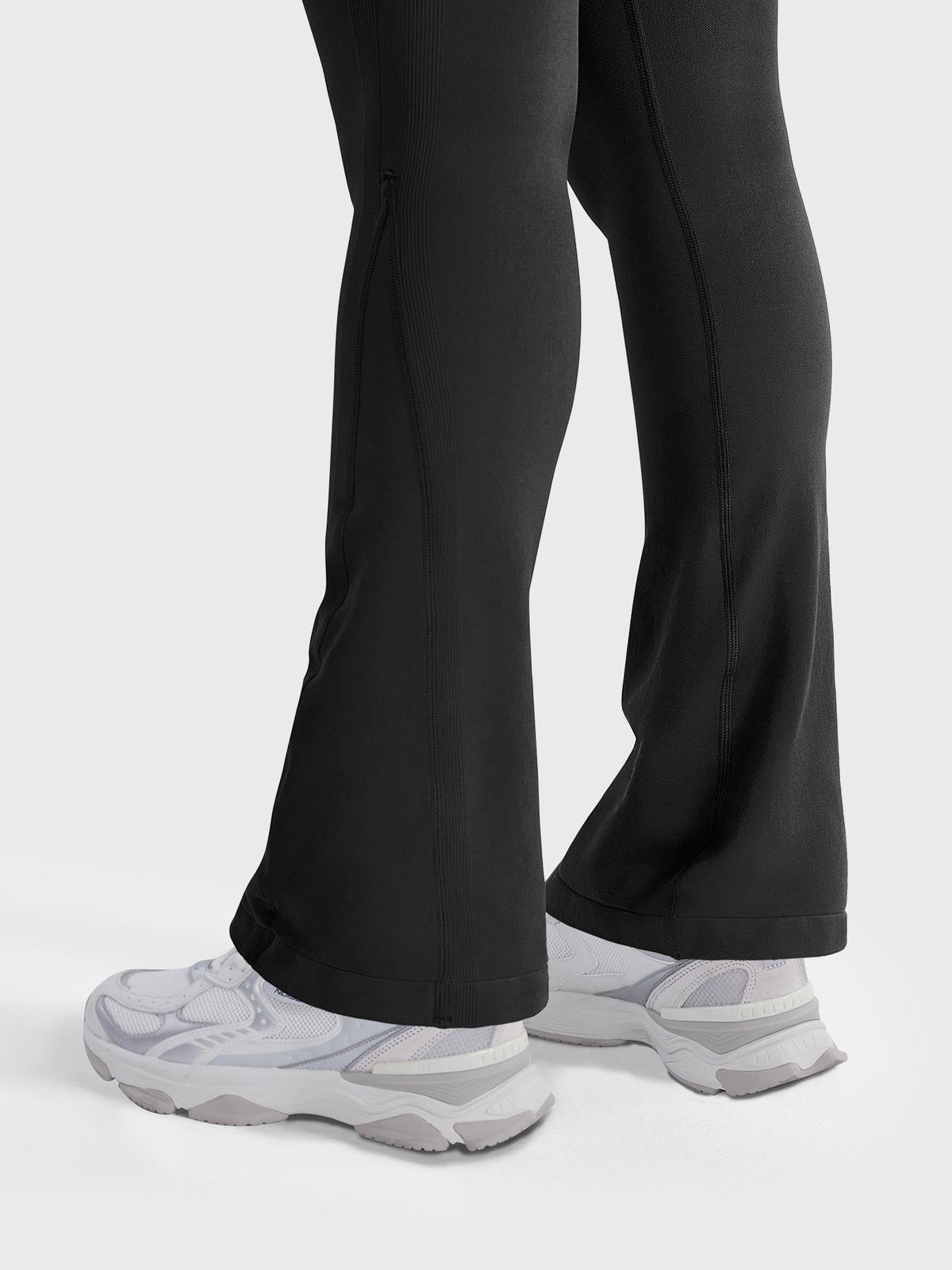 Leggings Movaelle Contour mini flare sin costuras 28"