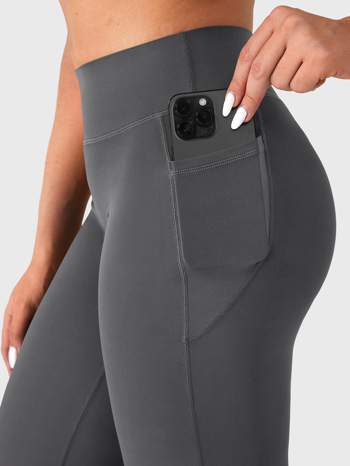 Leggings Movaelle Ease rectos con bolsillos 31,5"